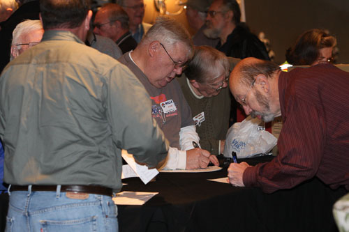 BILL8467.jpg BILL8467.jpg