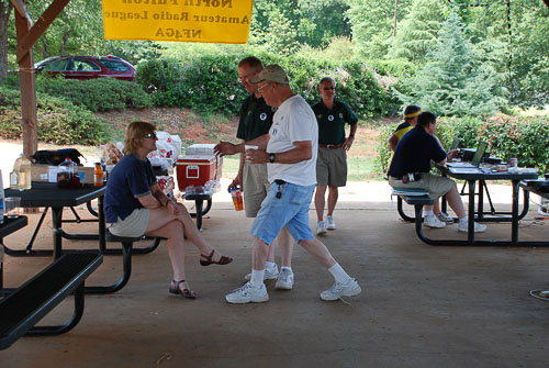 W4QO_Final_Field-Day-2007-0004.jpg W4QO_Final_Field-Day-2007-0004.jpg